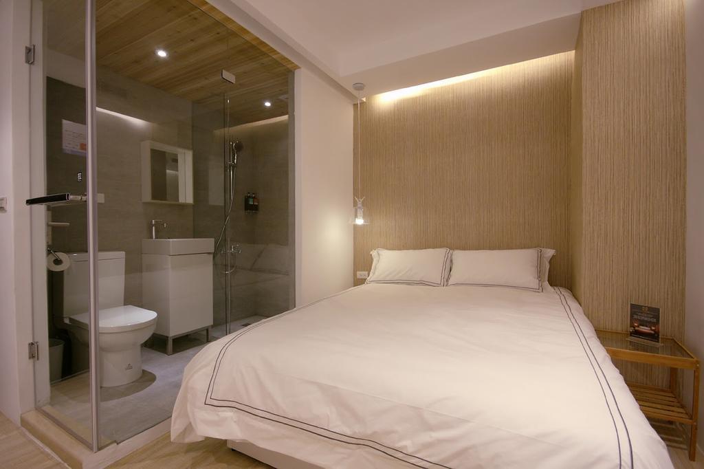 Mini West Hotel Тайчжун Екстер'єр фото